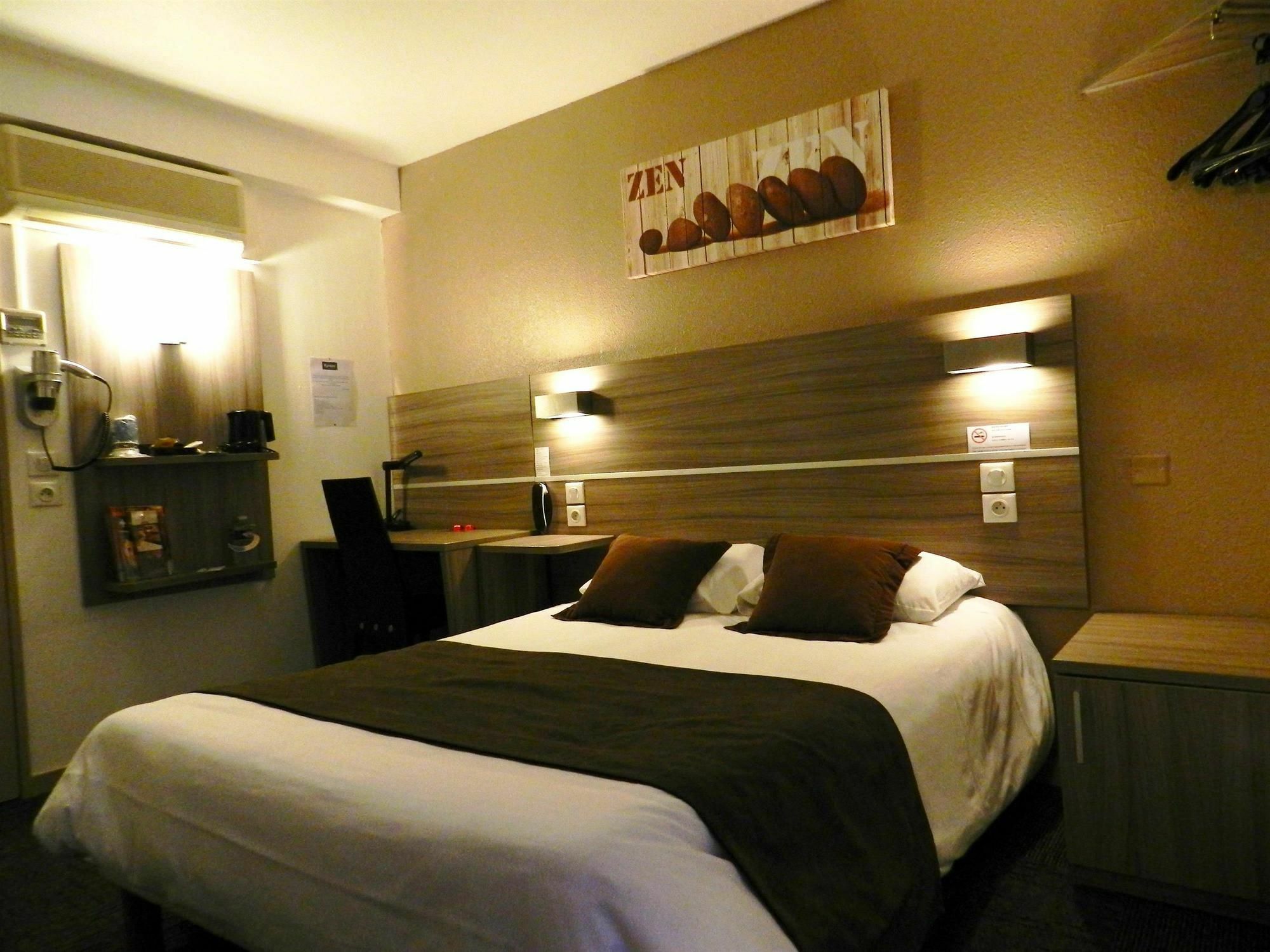 Hotel Kyriad Montauban Szoba fotó
